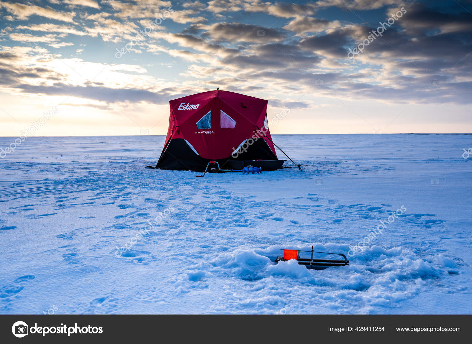 Brooks Alberta Canada February 2020 Ice Fishing Tent Sits Lake