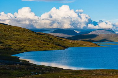 Dağlık arazinin güzel manzarası