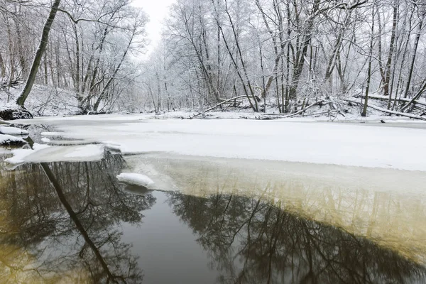 Ποταμός Πάγωσε Χειμώνα Γκέτεμποργκ Σουηδία — Φωτογραφία Αρχείου
