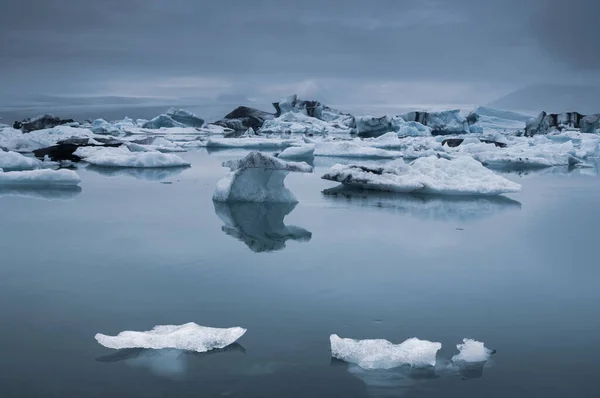 Góry Lodowe Jeziorze Lodowcowym Islandia — Zdjęcie stockowe