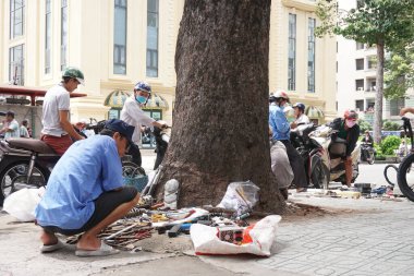 Ho Chi Minh şehrinde ikinci el market