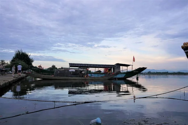 Bateau Pêche Dans Lagune Tam Giang — Photo