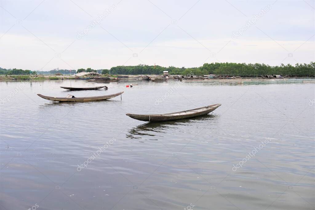 Fishing boat in Tam Giang lagoon