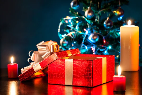 Christmas box on the table — Stock Photo, Image