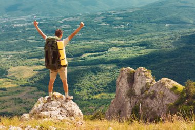 Mutlu backpacker yüksek rock ve büyük valley adlı arıyorsunuz