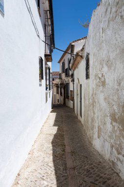 Şehrin tipik sokaklarının görüntüsü