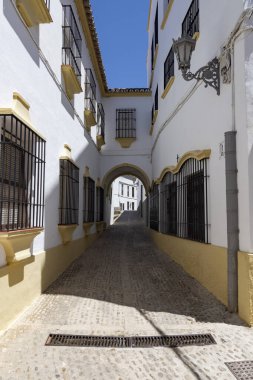 Şehrin tipik sokaklarının görüntüsü