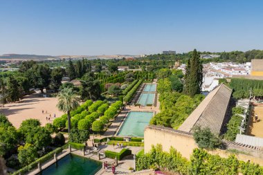 Binanın tepesinden görüntü