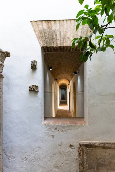 Binanın içiyle ilgili bazı detaylar.