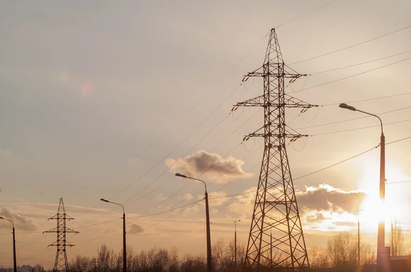direk hat yüksek gerilim tel