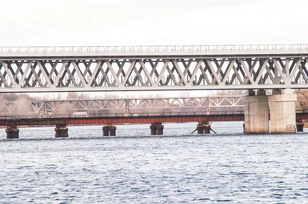 Puente ferroviario del río —  Fotos de Stock