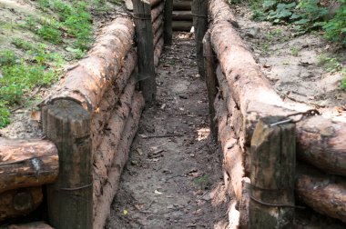 uzun toprak Hendek Boru yatıyordu kazdık..