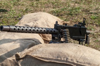 Makineli tüfek mühimmat ve parçalar