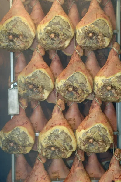 Seasoning Italian Raw Smoked Ham Called Prosciutto Crudo Raw Ham — Stock Photo, Image