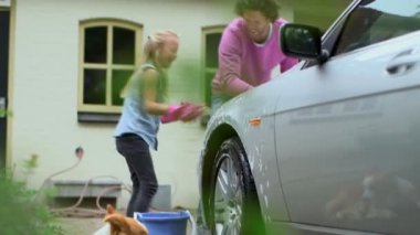 Araba yıkama yardım baba