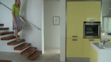 Kadın toplantı koca