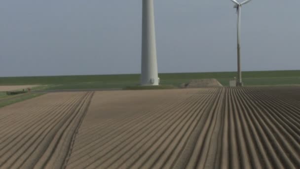 Vue de l'éolienne — Video