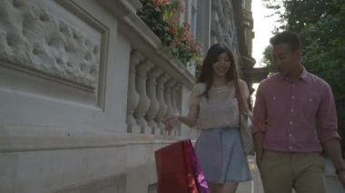 Alışveriş Torbalı Çift