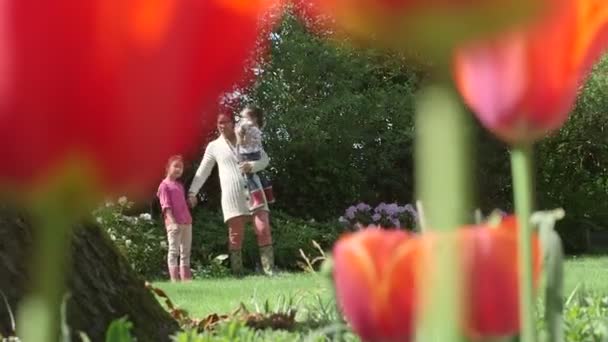 Mother playing with children — Stock Video