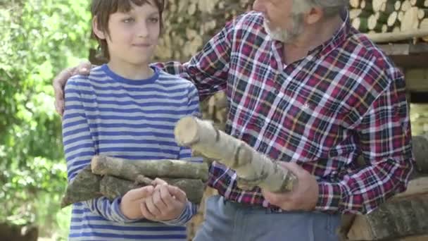 Grandfather and boy — Stock Video