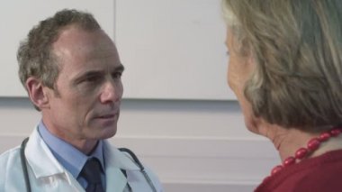 Doktor muayene kadın gözleri