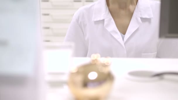 Pharmacist working in pharmacy — Stock Video