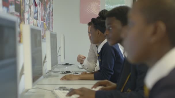 Leraar onderwijs kinderen — Stockvideo