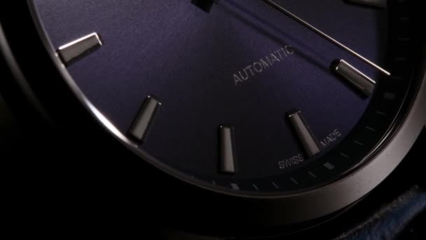 Seconda freccia in esecuzione su orologio svizzero automatico — Video Stock