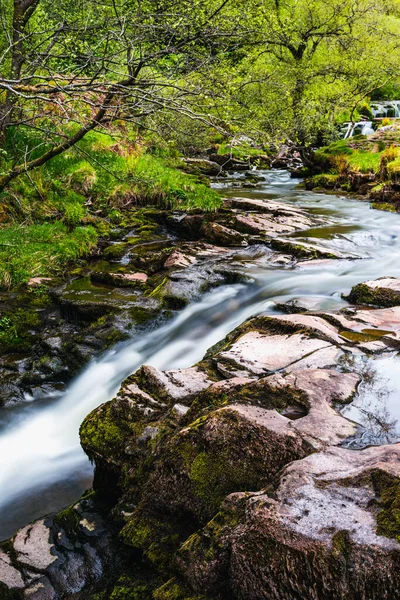 Mały Wodospad Drodze Blaen Glyn Wodospad Isaf Brecon Beacons Walia — Zdjęcie stockowe