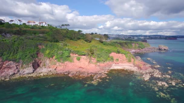 Klippor Över Broadsands Beach Från Drönare Paignton Devon England Europa — Stockvideo