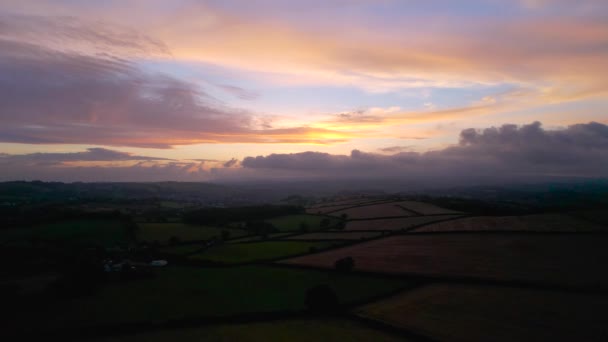 Pôr Sol Sobre Campos Drone Berry Pomeroy Village Devon Inglaterra — Vídeo de Stock