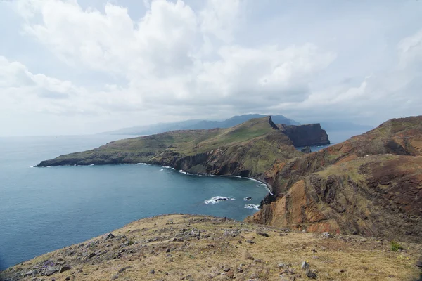 Il sentiero per il Capo di Ponta de Sao Lourenco, Madeira, Portogallo, Europa — Foto Stock