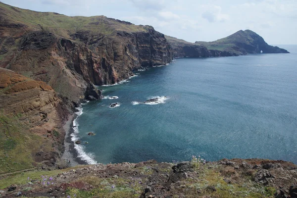 Leden till udden ponta de sao lourenco, madeira, Portugal, Europa — Stockfoto