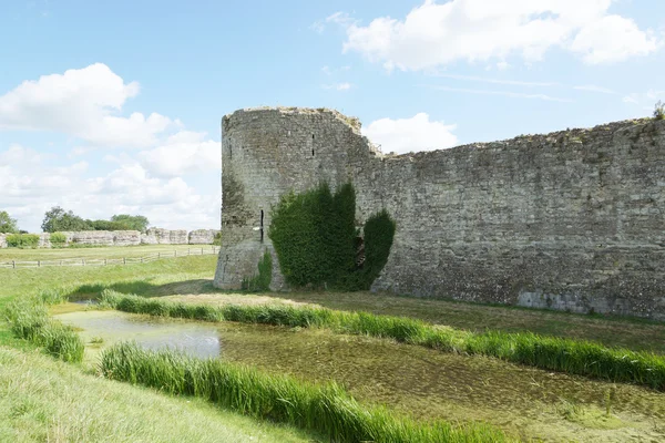 Pevensey Castle, Pevensey, East Sussex, England, UK — Stock Photo, Image