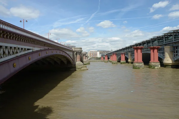 Blackfriars Bridge, London, England 01/08/2015 — Stockfoto