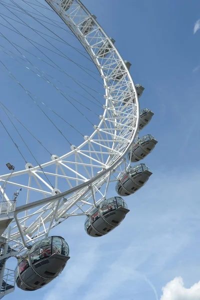 London eye, london, england 01 / 08 / 2015 — Stockfoto