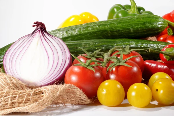 Mezcla verduras, tomate, cebolla, chile, pimienta — Foto de Stock