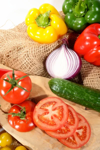 Gemüse, Tomaten, Zwiebeln, Chilischote, Pfeffer mischen — Stockfoto