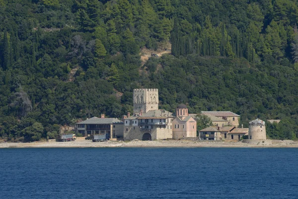 Zographou H. Monasterio, arsanas, pequeño puerto, Monte Athos, Athos, Halkidiki, Grecia — Foto de Stock