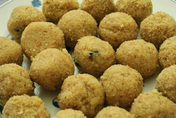 ラバ laddu、インディアン スイート — ストック写真