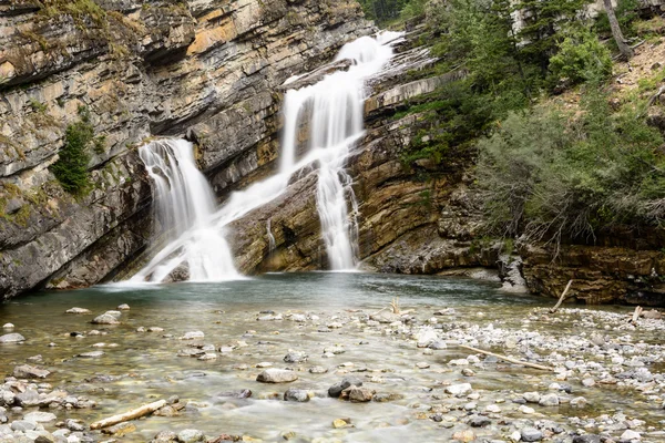 Cameron waterton göller milli park, alberta, Kanada içinde düşer