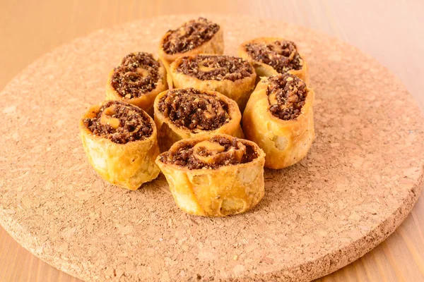 Bakarwadi, kızarmış bahar rulo atıştırmak, Maharashtra içinde popüler