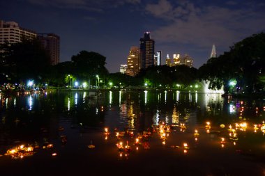 Bangkok Tayland 6 Kasım 2014 - yumru Loy krathong Festivali