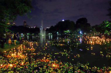 Bangkok Tayland 6 Kasım 2014 - yumru Loy krathong Festivali