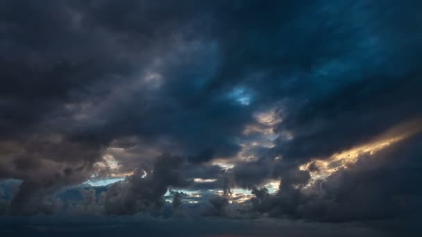 Amazing cloudy sunrise time lapse — Stock Video