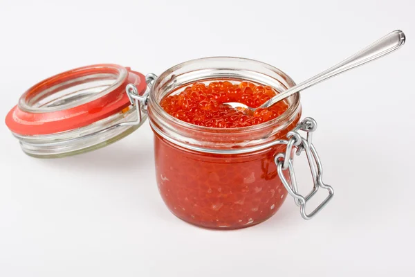 kavanozun içinde kırmızı havyar