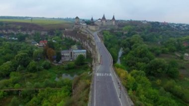 Hava: Kamenetz-Podolskiy, Ukrayna eski kale.