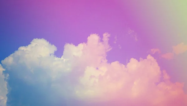 Bel Cielo Nuvola Con Sfondo Pastello Giorno Del Sole — Foto Stock