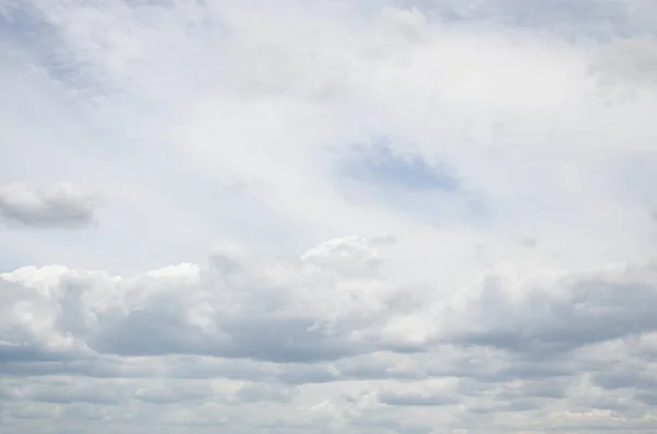 Langit Dengan Latar Belakang Dan Tekstur Awan Putih — Stok Foto