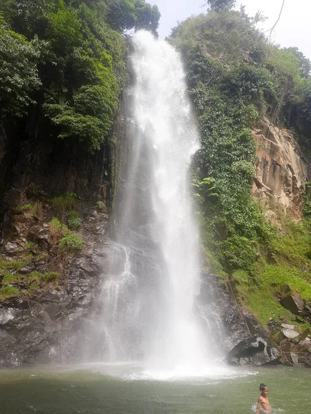 Caduta Acqua Montagna — Foto Stock